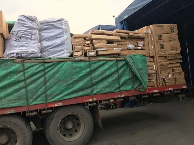 谢通门家具托运